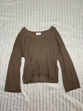 Old Navy Brown Lightweight Knit Sweater with Bell Sleeves